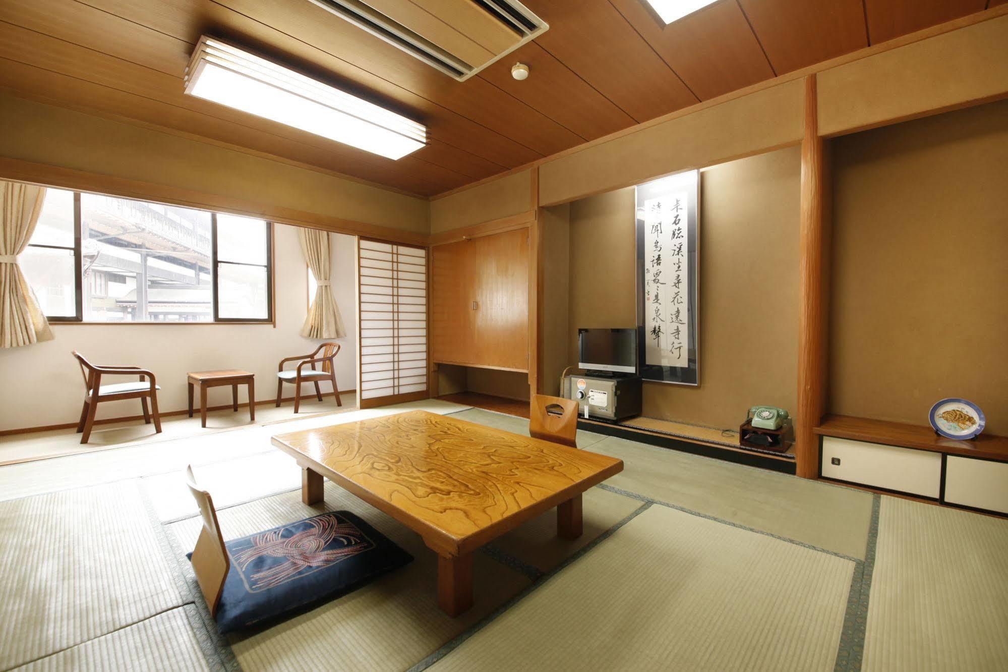 Wakamatsu Honten Narita Exterior foto