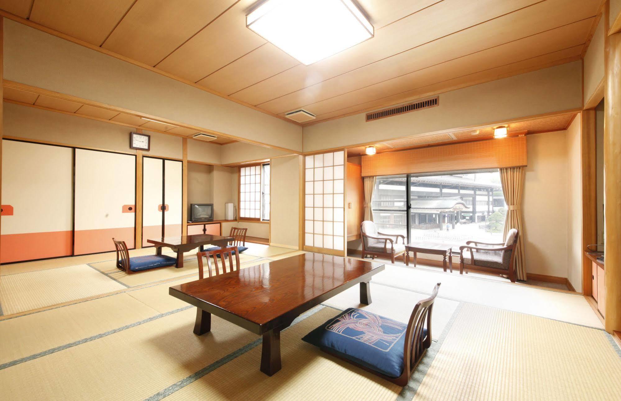 Wakamatsu Honten Narita Exterior foto