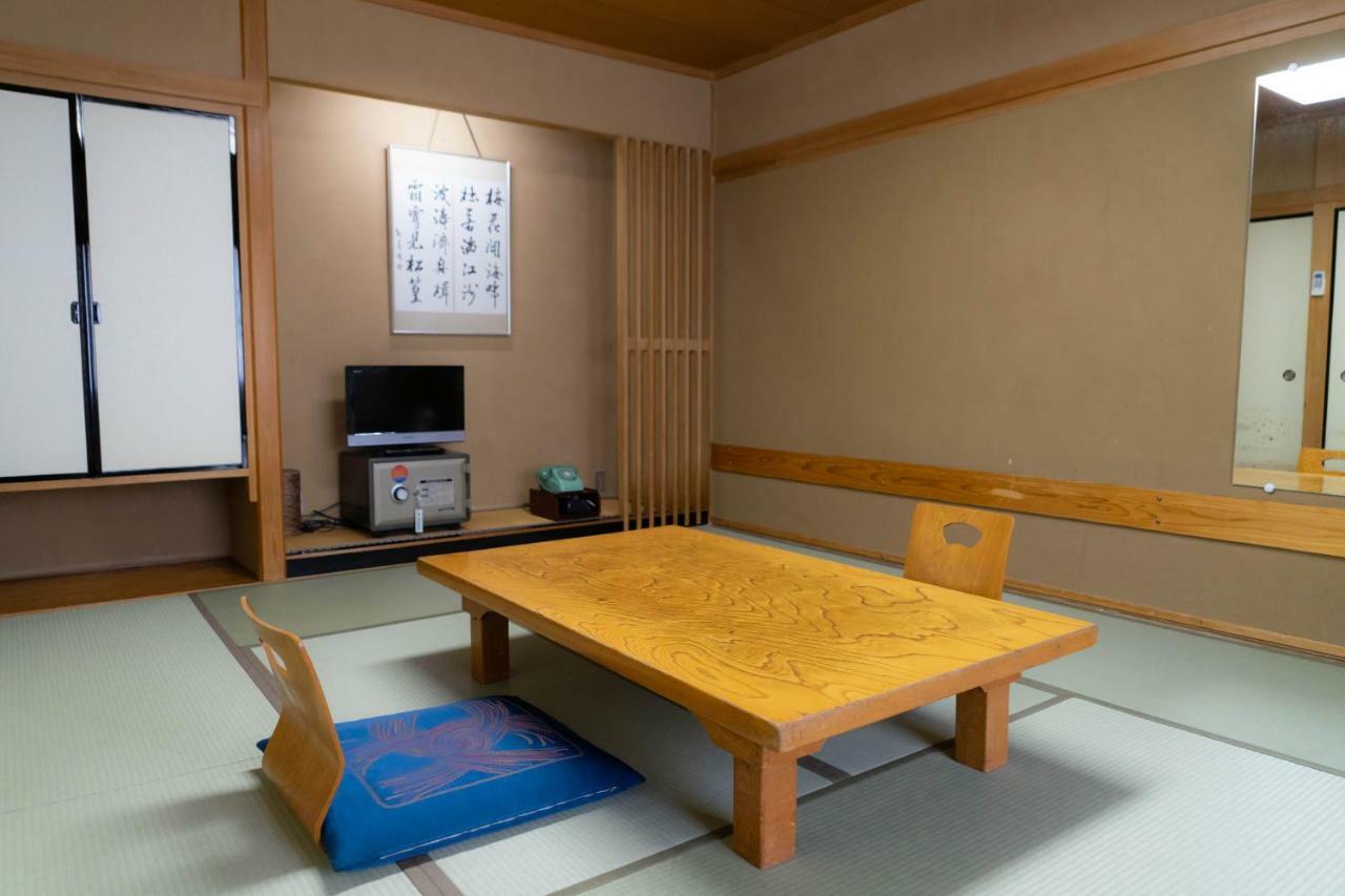 Wakamatsu Honten Narita Exterior foto